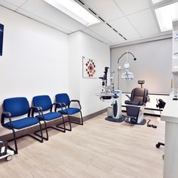 Toronto Eye Clinic - 5 Modern eye exam rooms with advance technology allow for comfortable environment for the whole family.