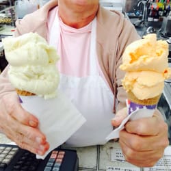 Sweet Tooth Candies - Peach and banana cones