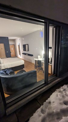Hôtel Le Dauphin Montréal Centre-Ville by null
