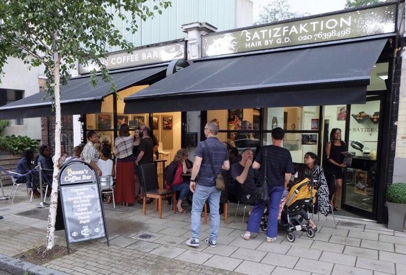 Queens Coffee Bar by null