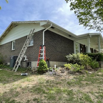 Nvision Painting - Exterior Before - Painters Near Me - Union, Missouri Nvision Painting - Exterior Before - Painters Near Me - Union, Missouri