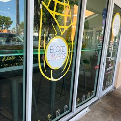 Elote Lovers - Outside of location