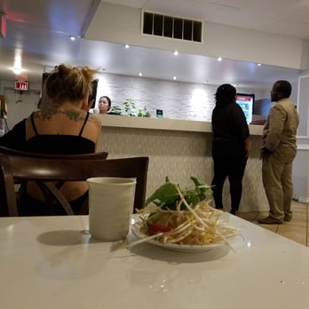 Phở Hà Nội - Inside.. Open till 4am..good hrs - Vietnamese Near Me - Mississauga, Ontario Phở Hà Nội - Inside.. Open till 4am..good hrs - Vietnamese Near Me - Mississauga, Ontario