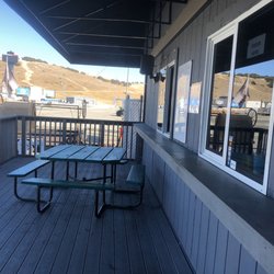 A-Trains BBQ - The Cruisin' Cafe order windows @ Laguna Seca