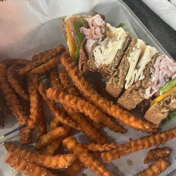 Merle's American Tavern - Club and sweet potato fries - Sports Bars Near Me - Peculiar, Missouri Merle's American Tavern - Club and sweet potato fries - Sports Bars Near Me - Peculiar, Missouri