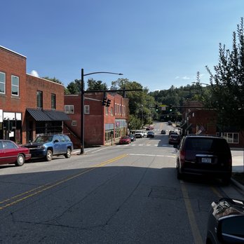 The Original Papa Nick's - A little picture of the tiny town - Pizza Near Me - Mars Hill, North Carolina The Original Papa Nick's - A little picture of the tiny town - Pizza Near Me - Mars Hill, North Carolina