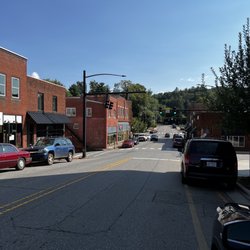 The Original Papa Nick's - A little picture of the tiny town