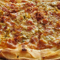 The Clam half was good but not the best I have had (hard to beat Z in West Haven).  But the tasty crust made up for any shortcomings