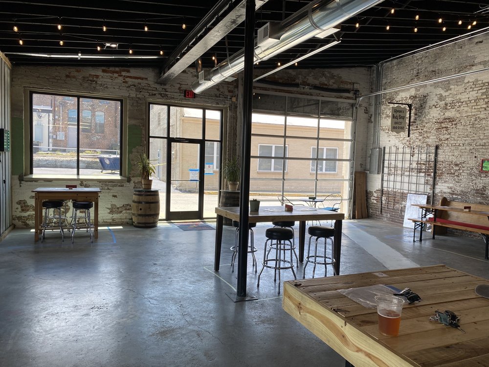 Hopkinsville Brewing Company Logo