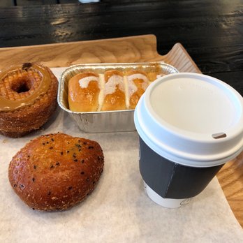 Paris Baguette - Adagio Coffee Croissant, Curry Croquette, Sticky Milk Buns, America's Coffee. - Coffee & Tea Near Me - Mountain View, California