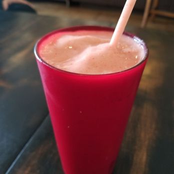 Outer Bean Cafe - Kitty Hawk - Sand Dunes (strawberry, banana, pineapple, with apple juice) - Juice Bars & Smoothies Near Me - Kitty Hawk, North Carolina