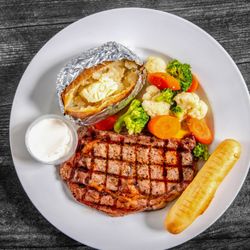 Lucile's - Ribeye steak