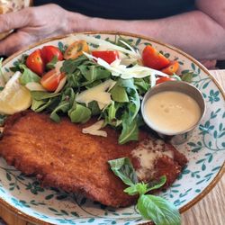 Piccoli Piatti Pizzeria - Chicken melangese salad