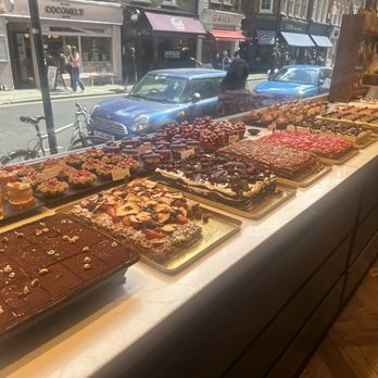 L'Eto Caffe - Cafes Near Me - London, XGL L'Eto Caffe - Cafes Near Me - London, XGL