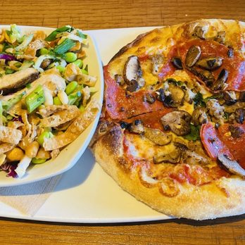 California Pizza Kitchen - 7" pepperoni, sausage and mushroom pizza with the Thai crunch salad lunch combo. - Pizza Near Me - Long Beach, California California Pizza Kitchen - 7" pepperoni, sausage and mushroom pizza with the Thai crunch salad lunch combo. - Pizza Near Me - Long Beach, California