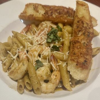 Zephyr Grill & Bar - Cajun pasta w/prawns - American Near Me - Livermore, California Zephyr Grill & Bar - Cajun pasta w/prawns - American Near Me - Livermore, California