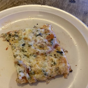 Chicago Pizza - I like the way they are cut in squares and not in slices - Pizza Near Me - Cape Coral, Florida Chicago Pizza - I like the way they are cut in squares and not in slices - Pizza Near Me - Cape Coral, Florida