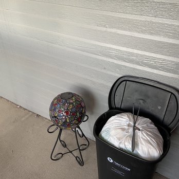 Copper Ridge - Garbage not picked up - Apartments Near Me - Louisville, Colorado Copper Ridge - Garbage not picked up - Apartments Near Me - Louisville, Colorado