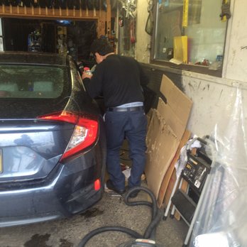 Bayside Auto Glass - Auto Glass Services Near Me - Flushing, New York