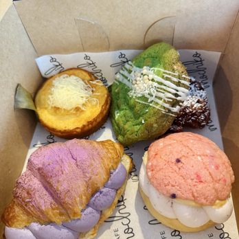 Cafe Mochiko - Bakeries Near Me - Cincinnati, Ohio
