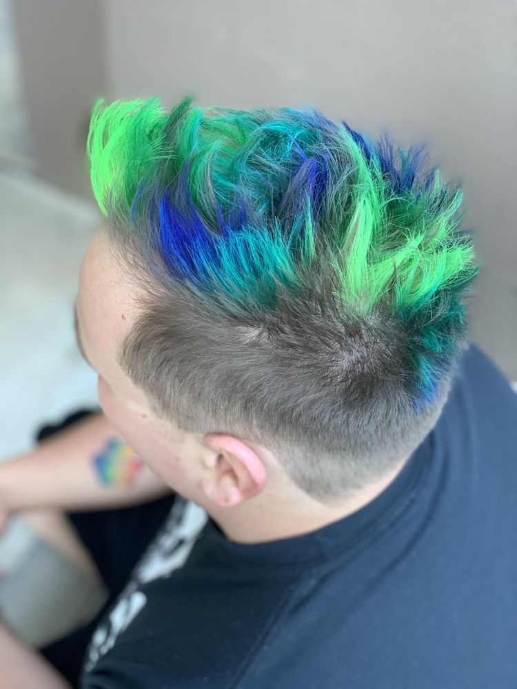 Hair by Allisha Logo