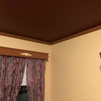 Crescent Hill Painting - Office pic: after...Chestnut ceiling, Honeymoon walls and Satchel trim. - Painters Near Me Crescent Hill Painting - Office pic: after...Chestnut ceiling, Honeymoon walls and Satchel trim. - Painters Near Me