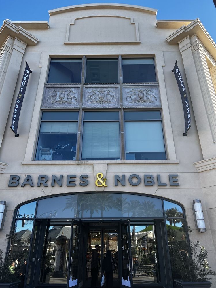 Barnes & Noble