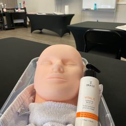 TLC & Bella's Academy of Cosmetology