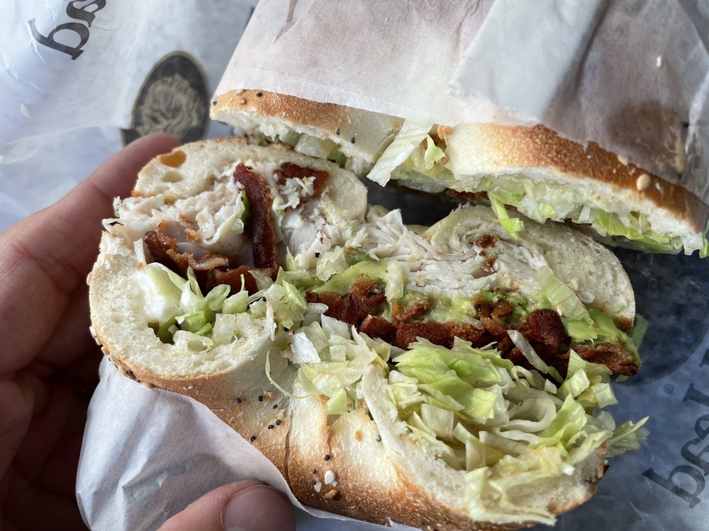 MUNSEY PARK BAGELS Updated August 2024 19 Photos & 45 Reviews