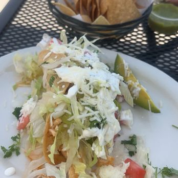 Deli Mex Restaurant - Crunchy chicken taco 10/10 - Mexican Near Me - Sherman Oaks, California Deli Mex Restaurant - Crunchy chicken taco 10/10 - Mexican Near Me - Sherman Oaks, California
