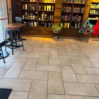 Starbucks - Coffee & Tea Near Me - San Diego, California