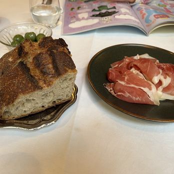Parcelles - Jambon - Restaurants Near Me - Paris