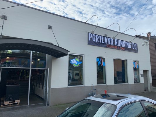 Portland Running Co. + The Run Pub by null