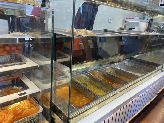 Cloves Indian Groceries & Kitchen by null