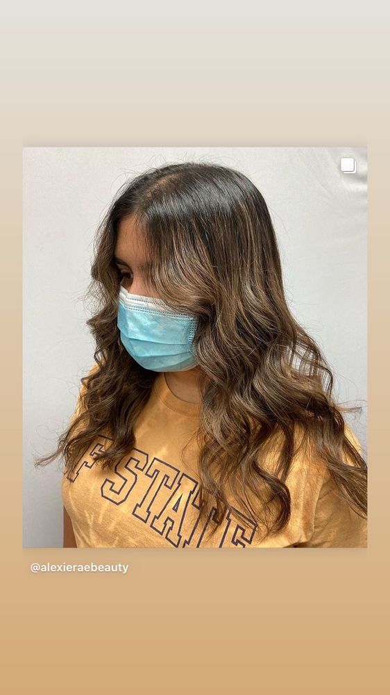 VANITY CHAIR Updated September 2024 544 Photos & 128 Reviews 1975