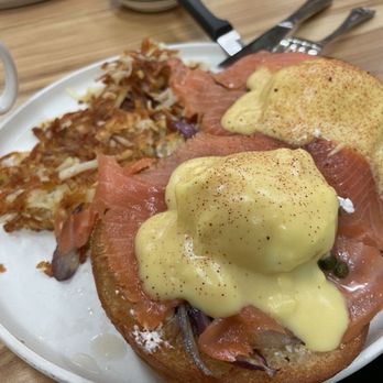 The Breeze Cafe - Salmon Benedict - Breakfast & Brunch Near Me - Newark, California The Breeze Cafe - Salmon Benedict - Breakfast & Brunch Near Me - Newark, California