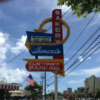 Leonard's Bakery - Bakeries Near Me - Honolulu, Hawaii