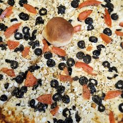 New Lasalle - Greek pizza