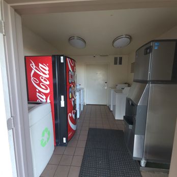 Best Western Plus Frontier Motel - Laundry, vending, recycling, ice. You need your room key to operate ice machine. - Hotels Near Me - Lone Pine, California
