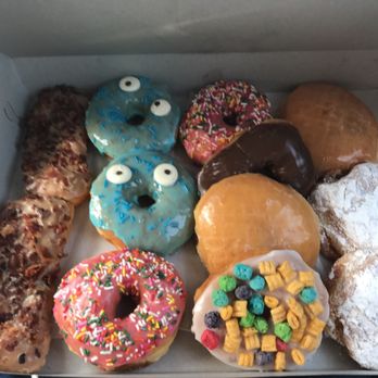 Hole-N-One Donuts & Bagels - Variety! - Donuts Near Me - Murrieta, California Hole-N-One Donuts & Bagels - Variety! - Donuts Near Me - Murrieta, California