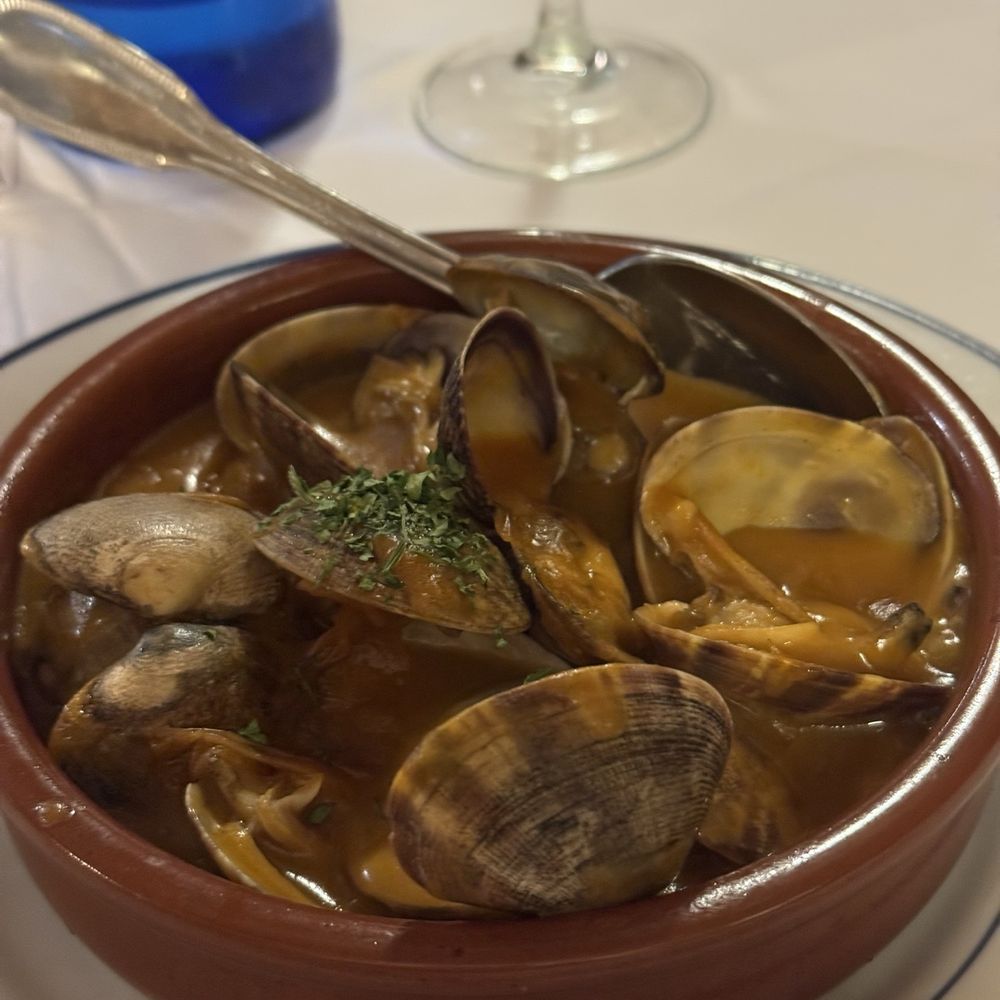 Botín - Clams botin - Spanish Near Me - Madrid, M