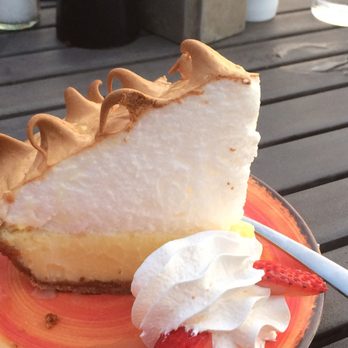 Sundowners - Amazing key lime pie! - Seafood Near Me - Key Largo, Florida Sundowners - Amazing key lime pie! - Seafood Near Me - Key Largo, Florida