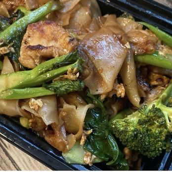 Siam Thai Kitchen - Thai Near Me - Mission Viejo, California Siam Thai Kitchen - Thai Near Me - Mission Viejo, California