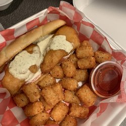 Conway's Restaurant & Lounge - Po Boy