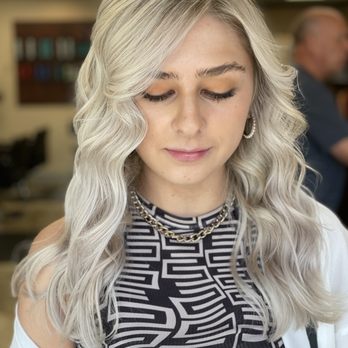 Pulse Salon - Cut and color by Annie - Hair Salons Near Me - Williston Park, New York Pulse Salon - Cut and color by Annie - Hair Salons Near Me - Williston Park, New York