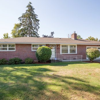 Konat Realty - Keller Williams Realty - Mid-century modern in Vancouver WA - Real Estate Agents Near Me - Vancouver, Washington Konat Realty - Keller Williams Realty - Mid-century modern in Vancouver WA - Real Estate Agents Near Me - Vancouver, Washington