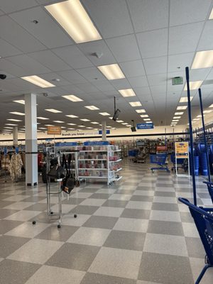 Ross Dress for Less, 1209 N Loop 1604 W, San Antonio, TX 78258-4596, US - MapQuest Ross Dress for Less, 1209 N Loop 1604 W, San Antonio, TX 78258-4596, US - MapQuest