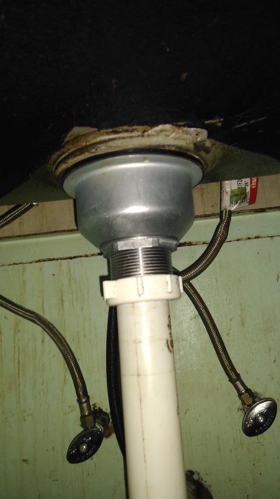 Slide of Monéts Plumbing Services