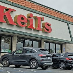 Keil's Fresh Food Store - Small market in our neighborhood.