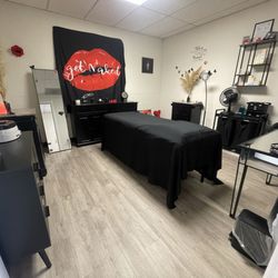 Rebellious Sugar Studio - Sugaring Room